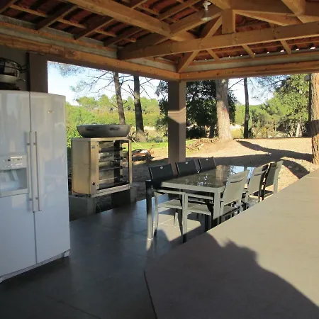 La Croix Roquebrune-sur Argens